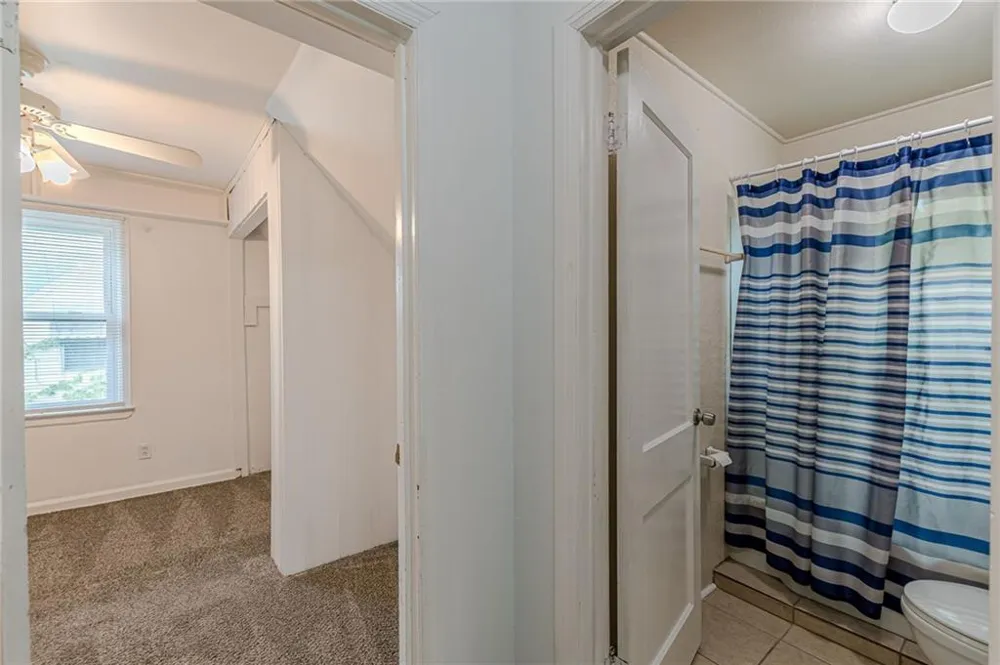 496 Radar Drive Hapeville, GA 30354