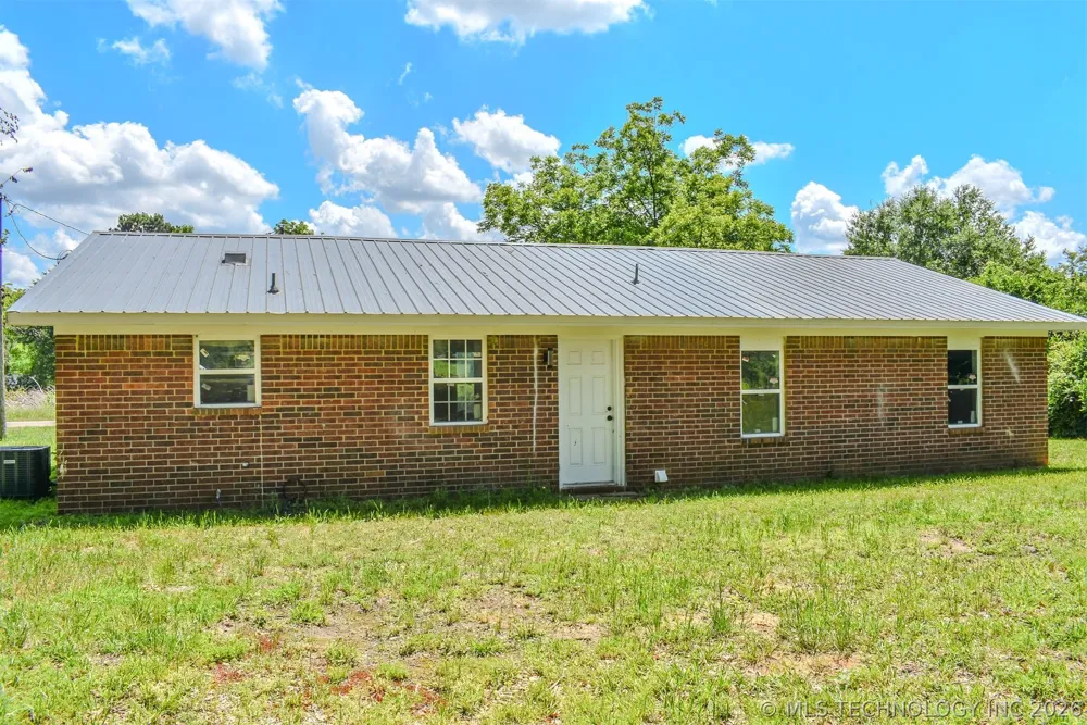 801 SE 6th Street Antlers, OK 74523