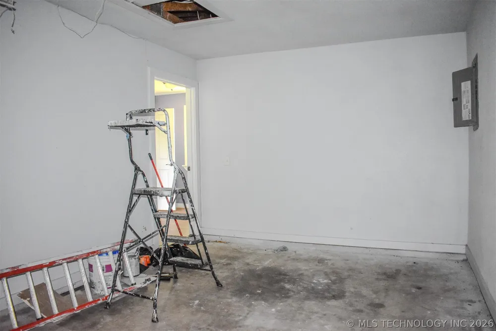 801 SE 6th Street Antlers, OK 74523