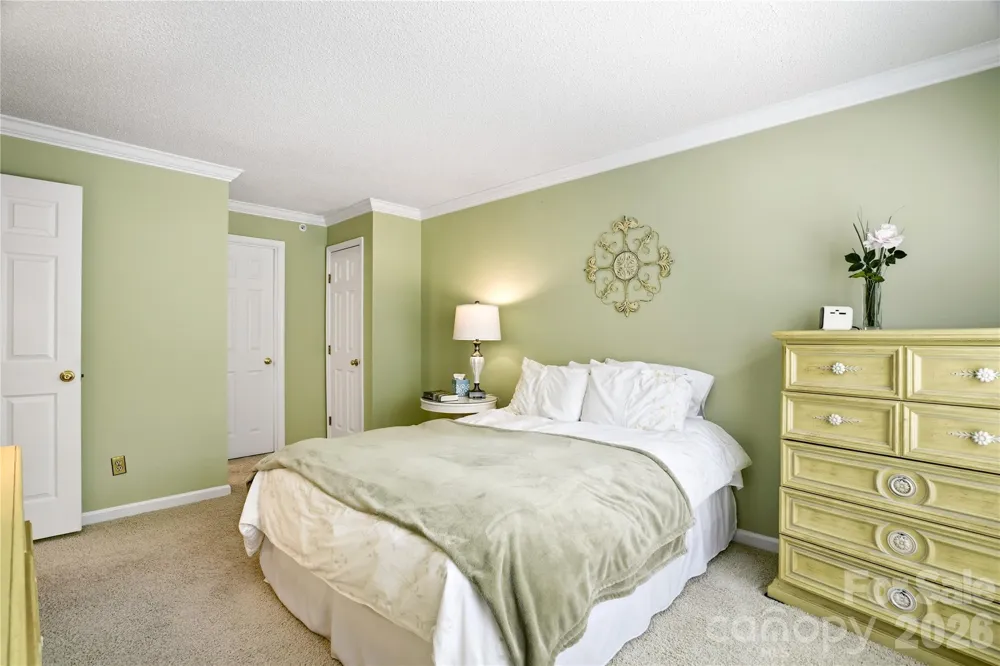 19823 Henderson Road #F Cornelius, NC 28031