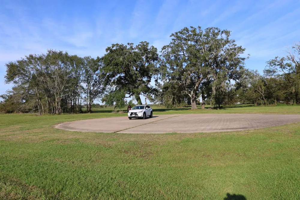 331 Green Pasture Court Angleton, TX 77515