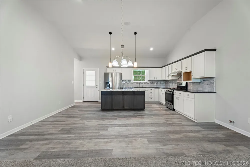 18460 County Road 421 Jay, OK 74346