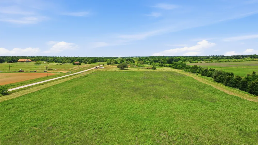 Cr 495 De Leon, TX 76444