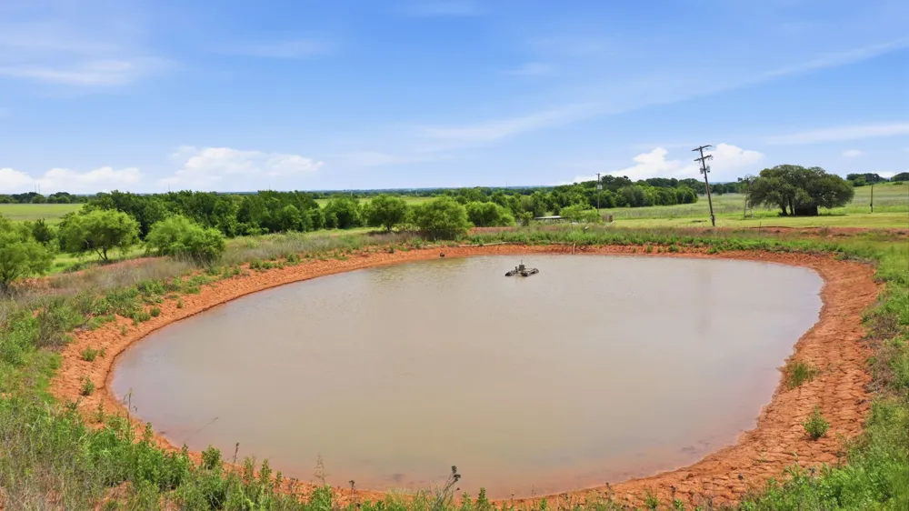 Cr 495 De Leon, TX 76444