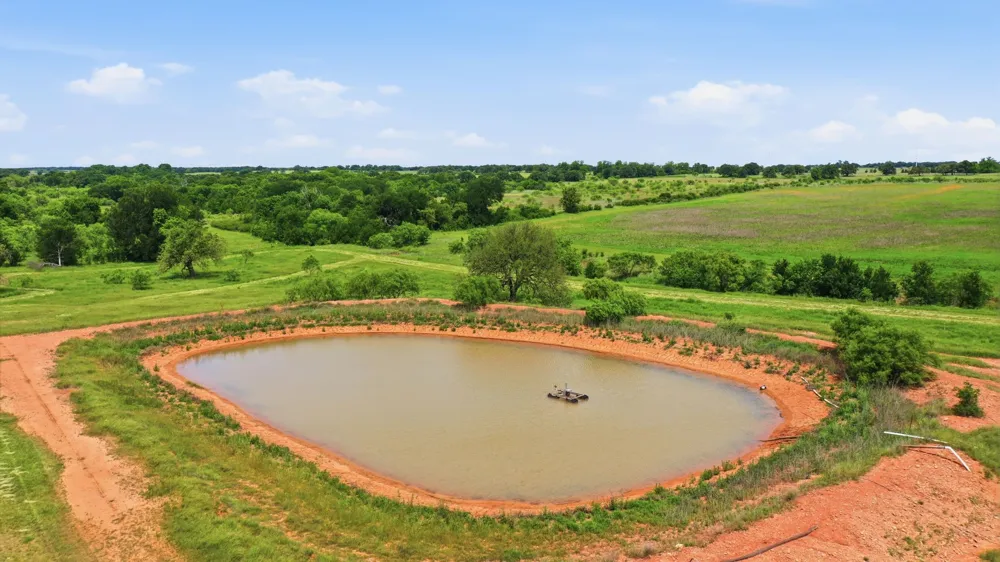 Cr 495 De Leon, TX 76444
