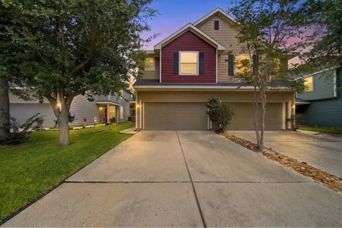 8915 Elm Drake Lane