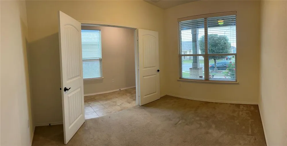 12821 Stoney Ridge Bend Del Valle, TX 78617