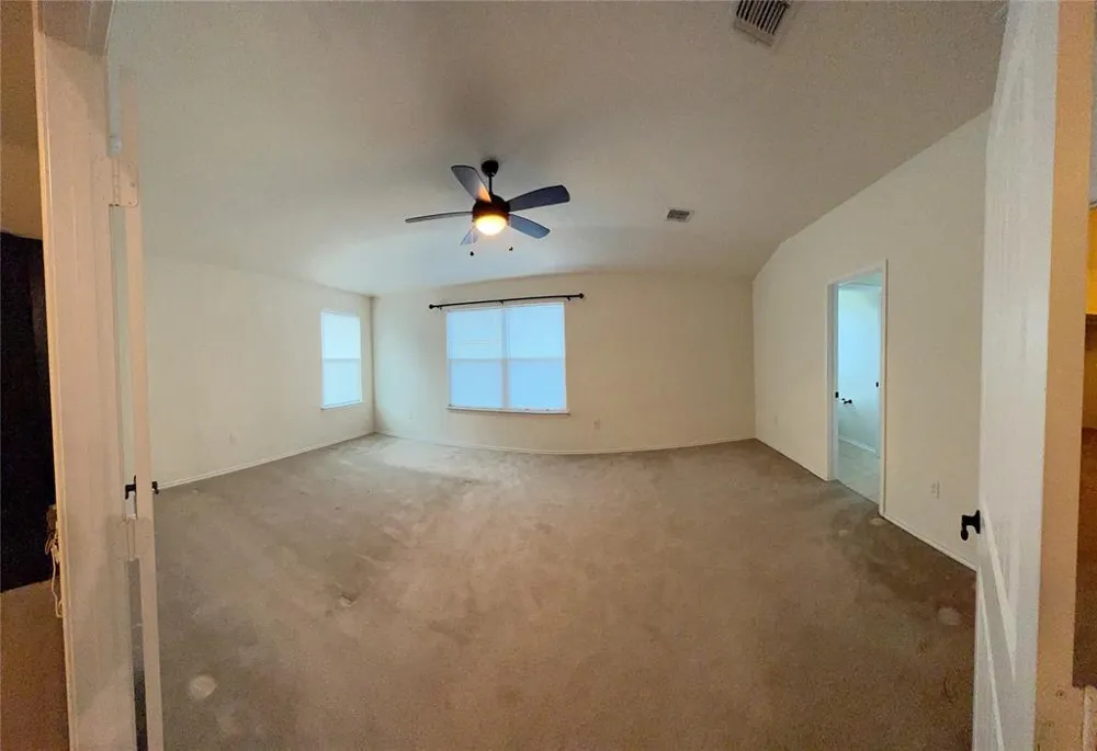 12821 Stoney Ridge Bend Del Valle, TX 78617