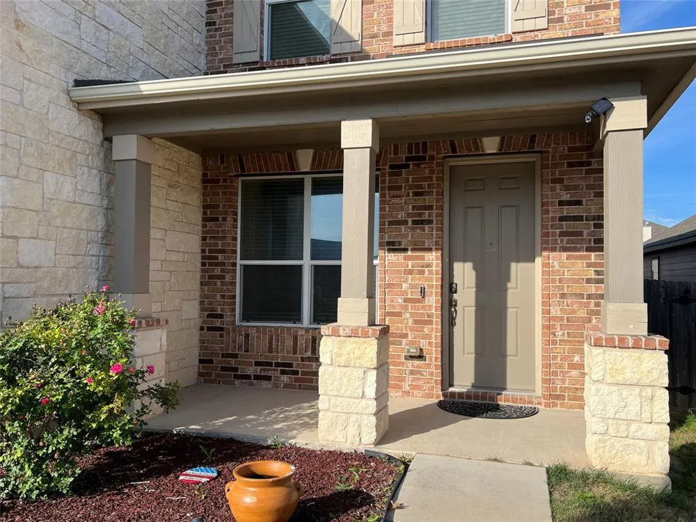 12821 Stoney Ridge Bend Del Valle, TX 78617
