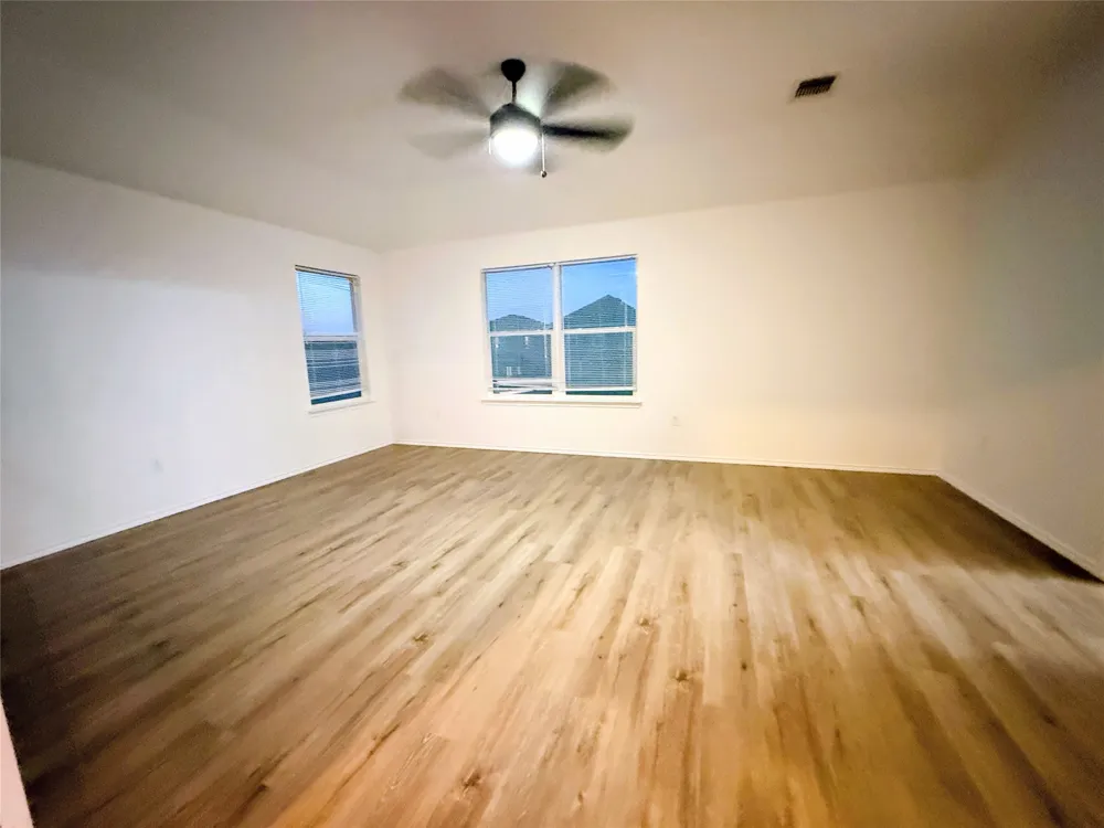 12821 Stoney Ridge Bend Del Valle, TX 78617