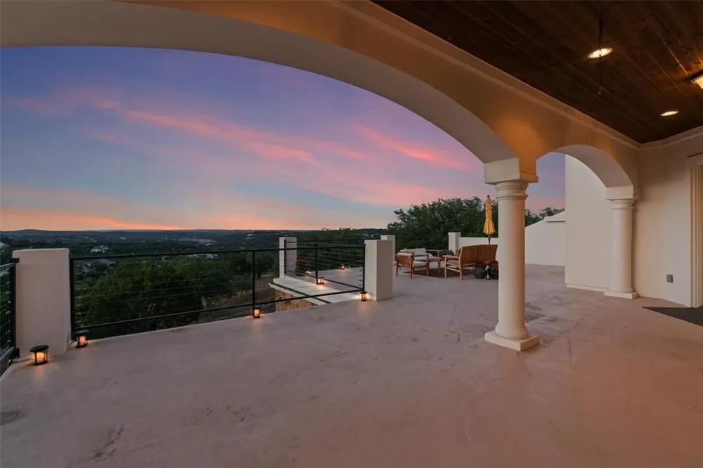 4922 Hidden Creek Lane Spicewood, TX 78669