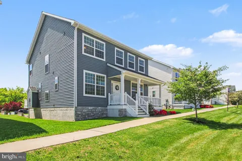 624 BRIDGE STREET