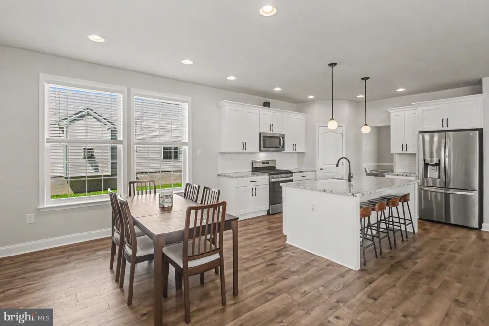 624 BRIDGE STREET Spring City, PA 19475