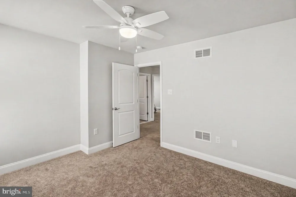 624 BRIDGE STREET Spring City, PA 19475