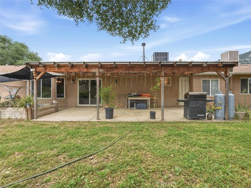 6155 State Highway 49 Mariposa, CA 95338