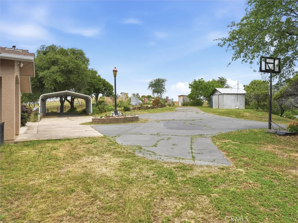 6155 State Highway 49 Mariposa, CA 95338