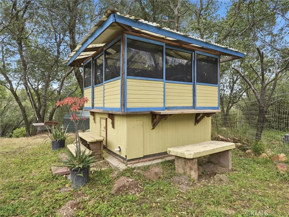 6155 State Highway 49 Mariposa, CA 95338