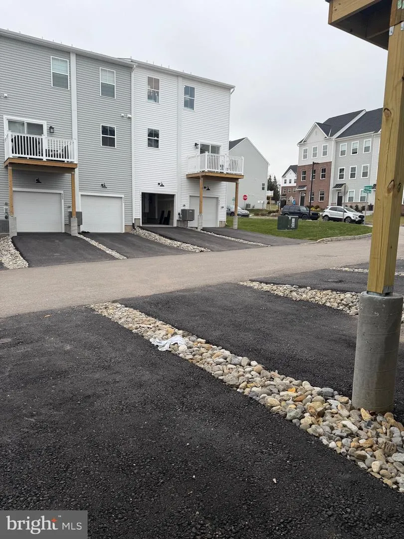 616 BRASS LN Phoenixville, PA 19460