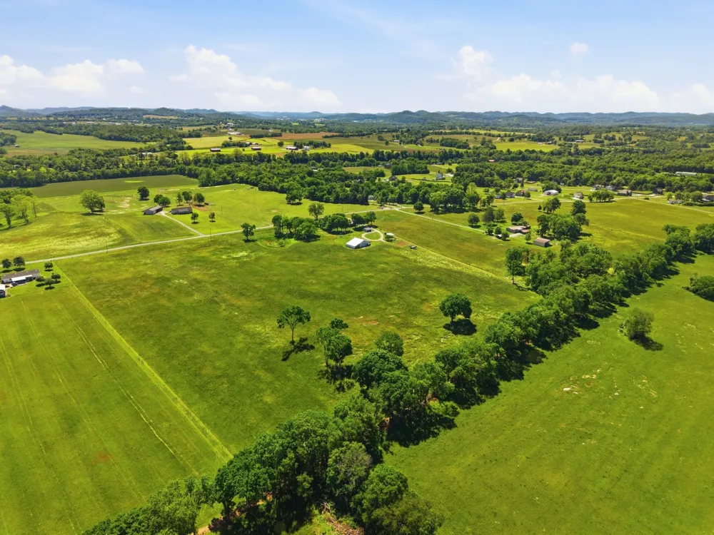 597 Hiwassee Rd Lebanon, TN 37087