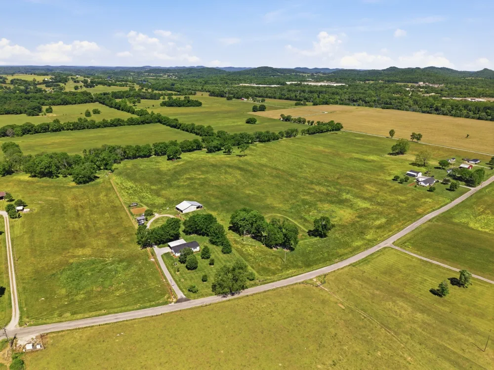 597 Hiwassee Rd Lebanon, TN 37087
