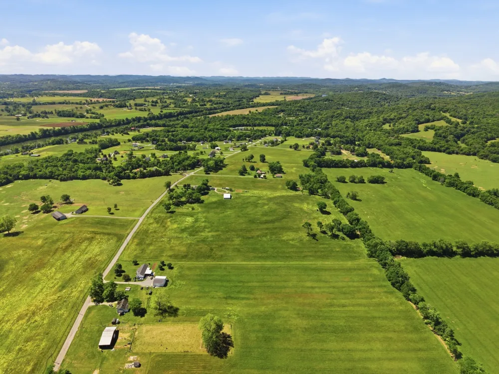 597 Hiwassee Rd Lebanon, TN 37087
