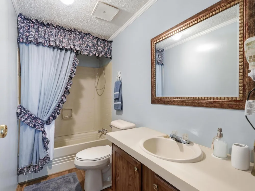 597 Hiwassee Rd Lebanon, TN 37087
