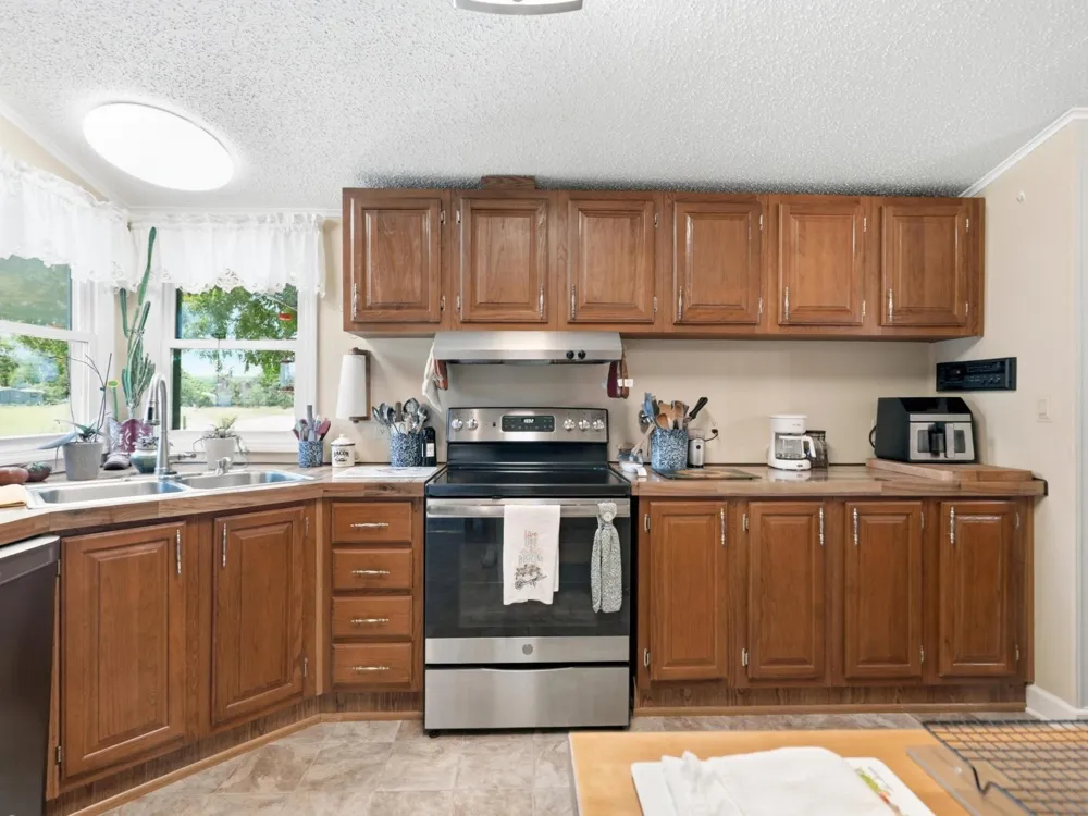 597 Hiwassee Rd Lebanon, TN 37087