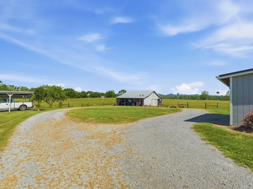 597 Hiwassee Rd Lebanon, TN 37087