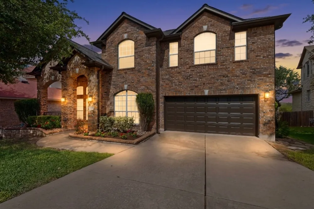 8617 Cobblestone Austin, TX 78735