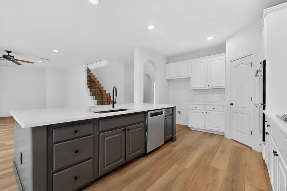8617 Cobblestone Austin, TX 78735