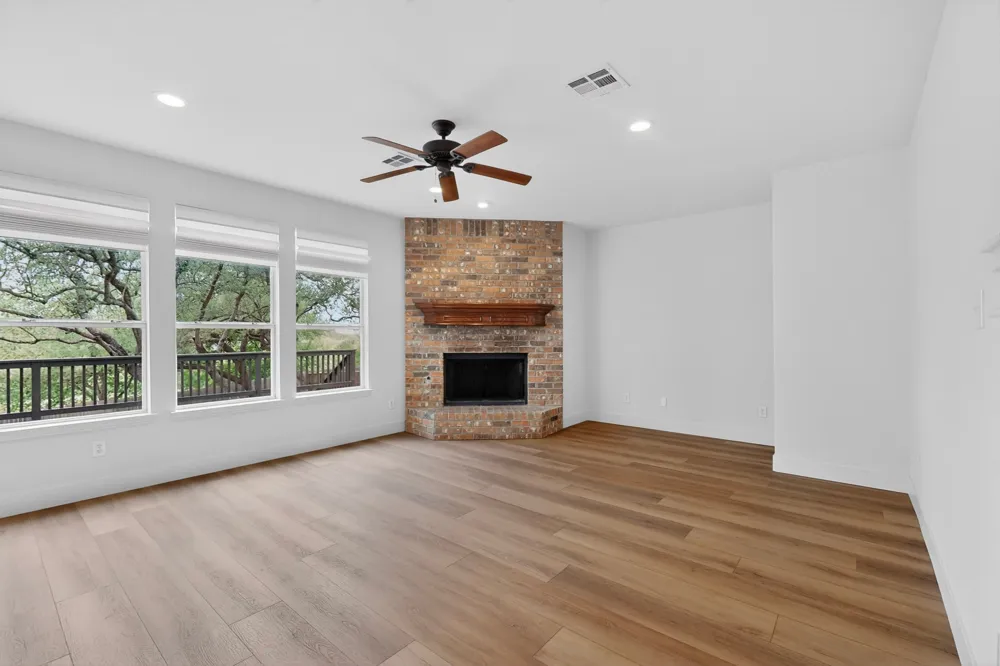 8617 Cobblestone Austin, TX 78735