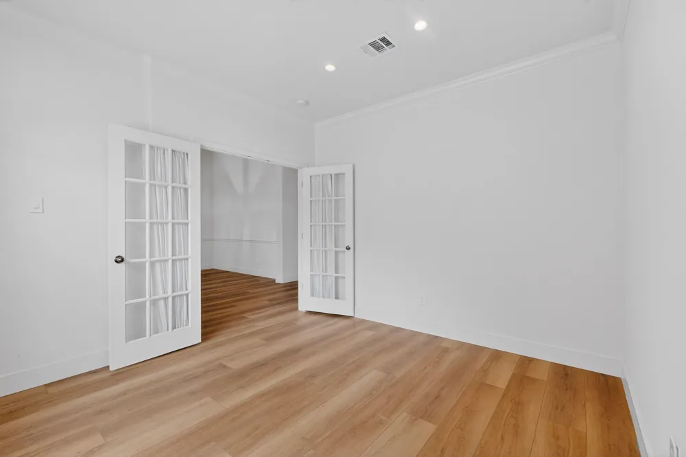 8617 Cobblestone Austin, TX 78735