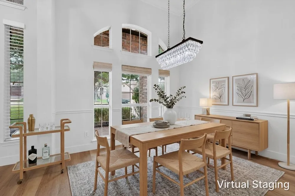 8617 Cobblestone Austin, TX 78735