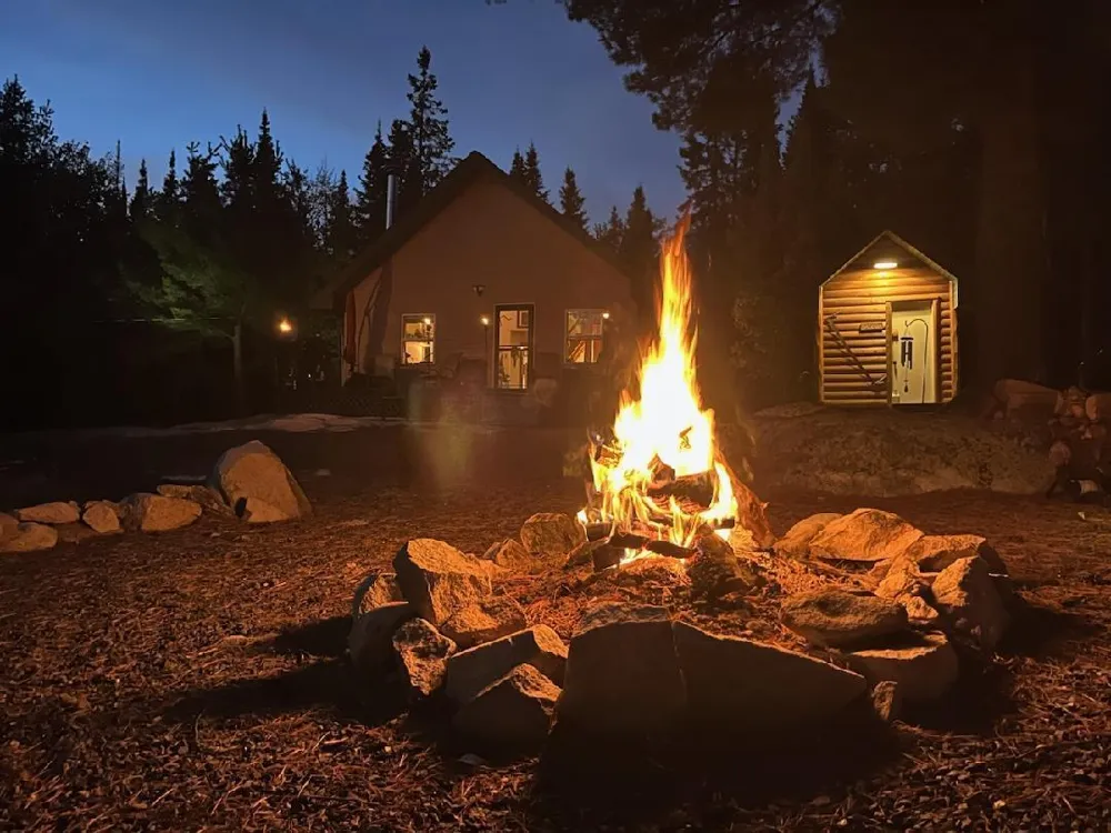 9464 Highway 53 Kabetogama, MN 56669