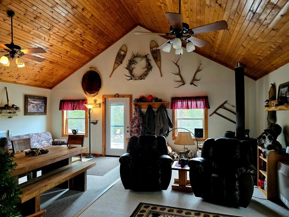 9464 Highway 53 Kabetogama, MN 56669