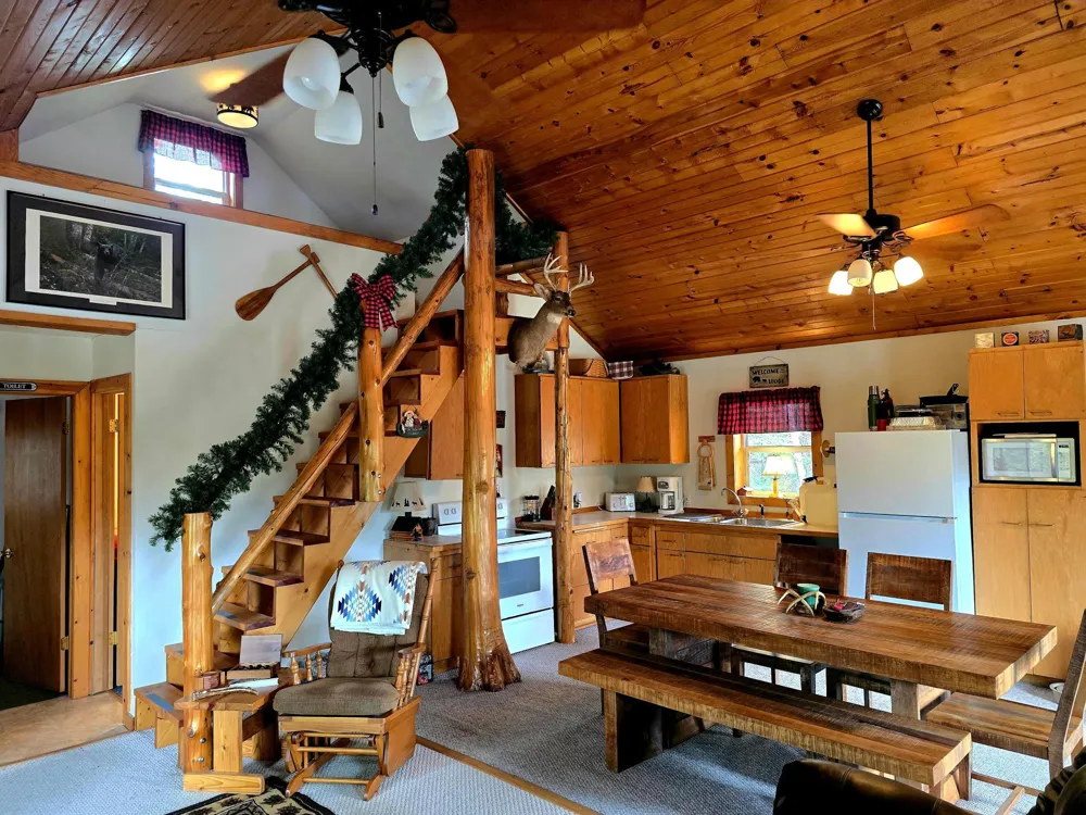 9464 Highway 53 Kabetogama, MN 56669