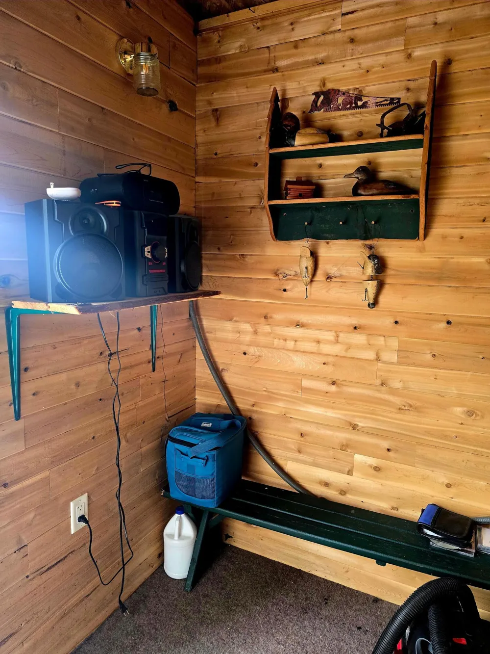 9464 Highway 53 Kabetogama, MN 56669