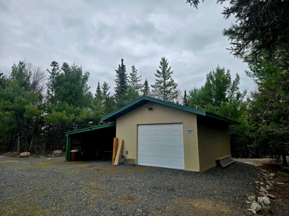 9464 Highway 53 Kabetogama, MN 56669