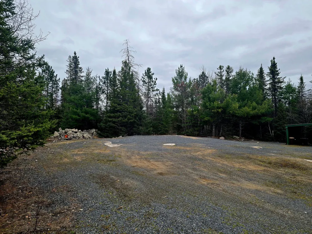 9464 Highway 53 Kabetogama, MN 56669