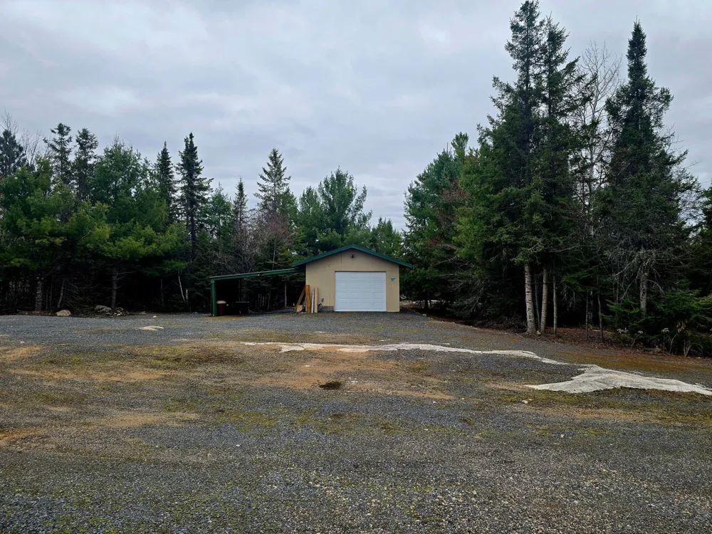 9464 Highway 53 Kabetogama, MN 56669