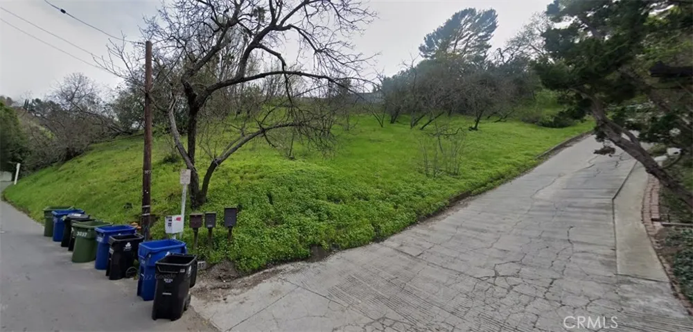 3721 Ventura Canyon Sherman Oaks, CA 91423