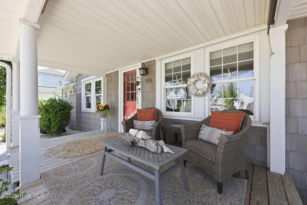 105 S Webb Street Swansboro, NC 28584