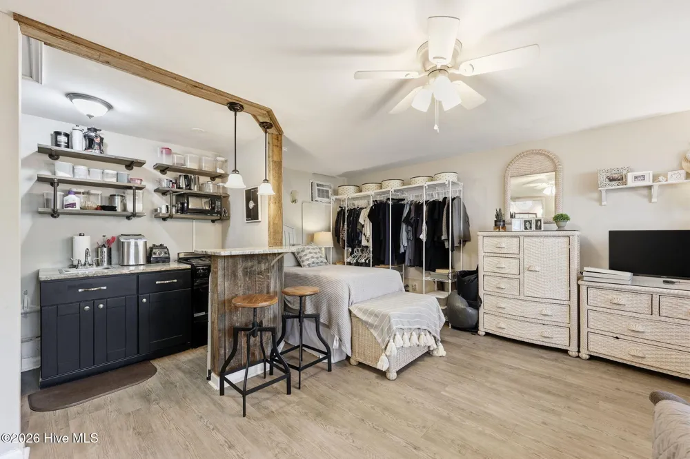 105 S Webb Street Swansboro, NC 28584