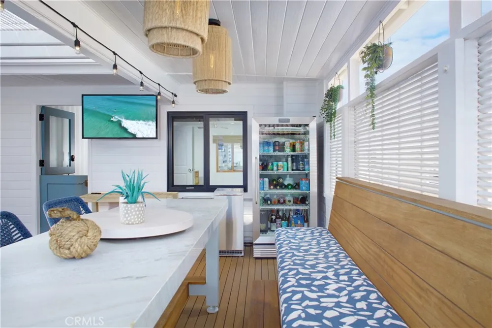1311 W Bay Avenue Newport Beach, CA 92661