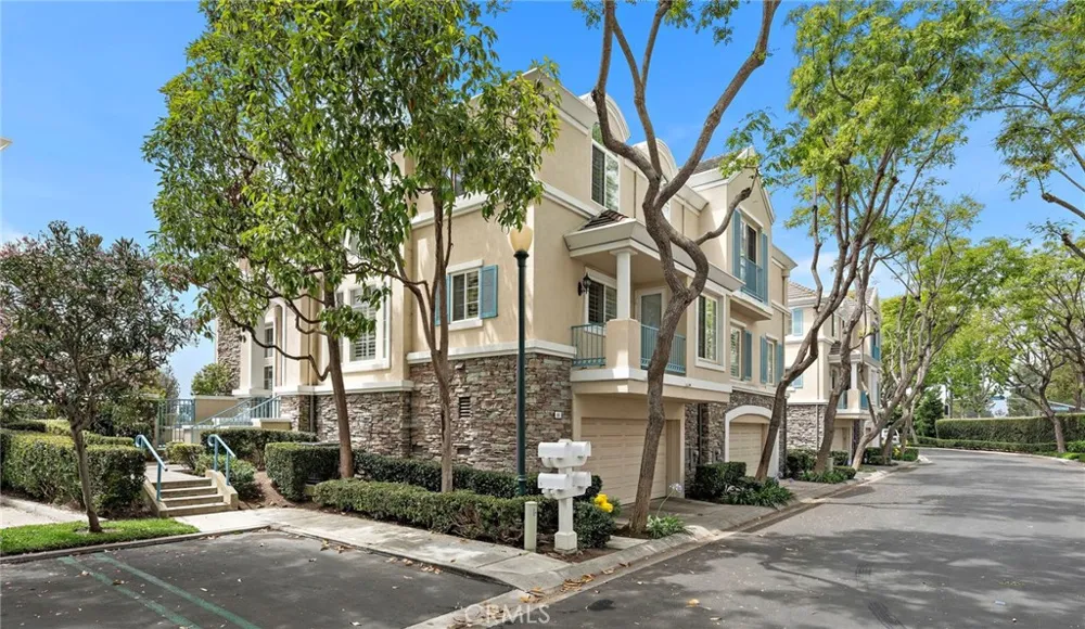44 Chandon Newport Coast, CA 92657