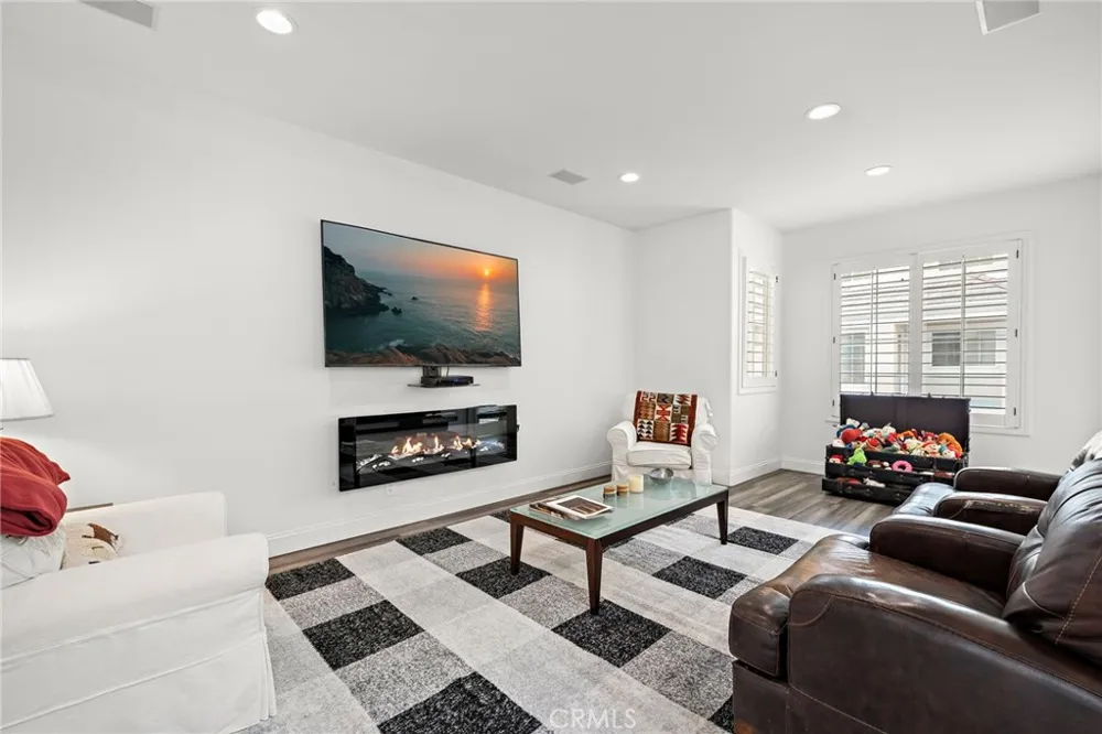 44 Chandon Newport Coast, CA 92657