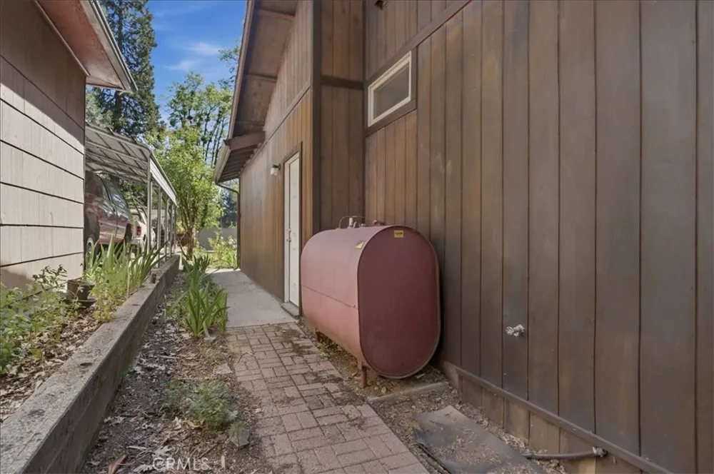 306 Gaudenzio Mount Shasta, CA 96067