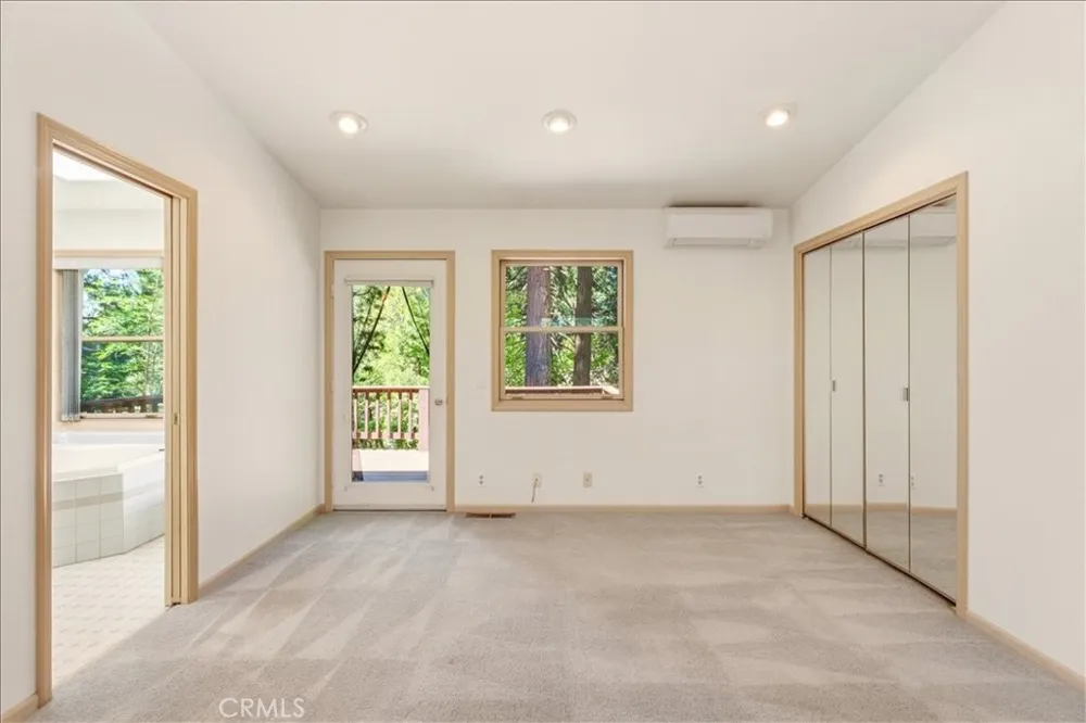 306 Gaudenzio Mount Shasta, CA 96067
