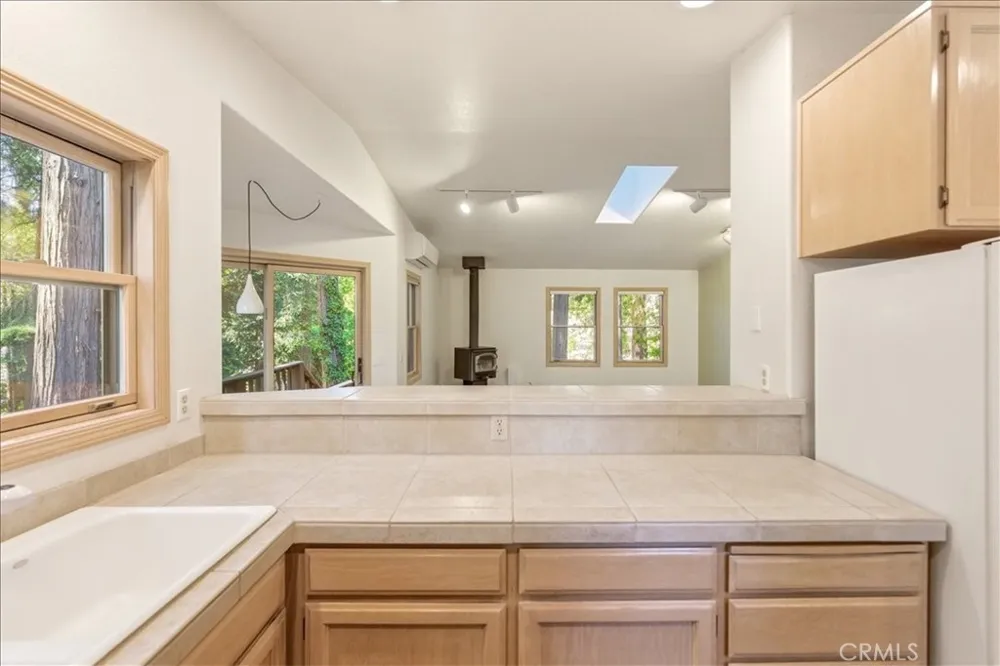 306 Gaudenzio Mount Shasta, CA 96067