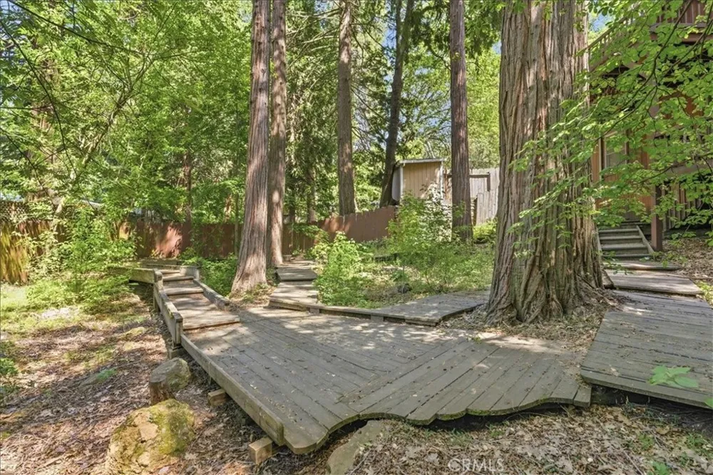 306 Gaudenzio Mount Shasta, CA 96067